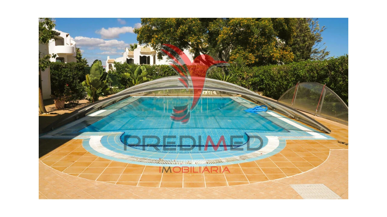 Moradia T4 para Venda em Porches Foto 7