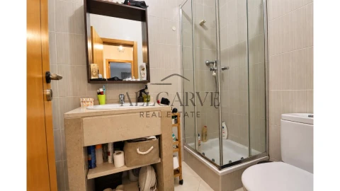 Apartamento T2 para Arrendamento em Portimão