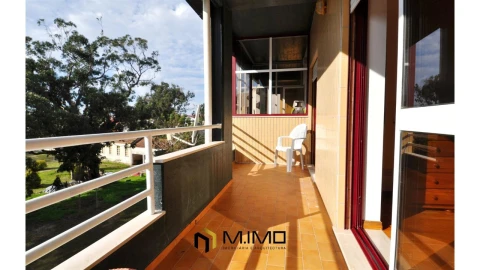 Apartamento T2 para Arrendamento em Buarcos