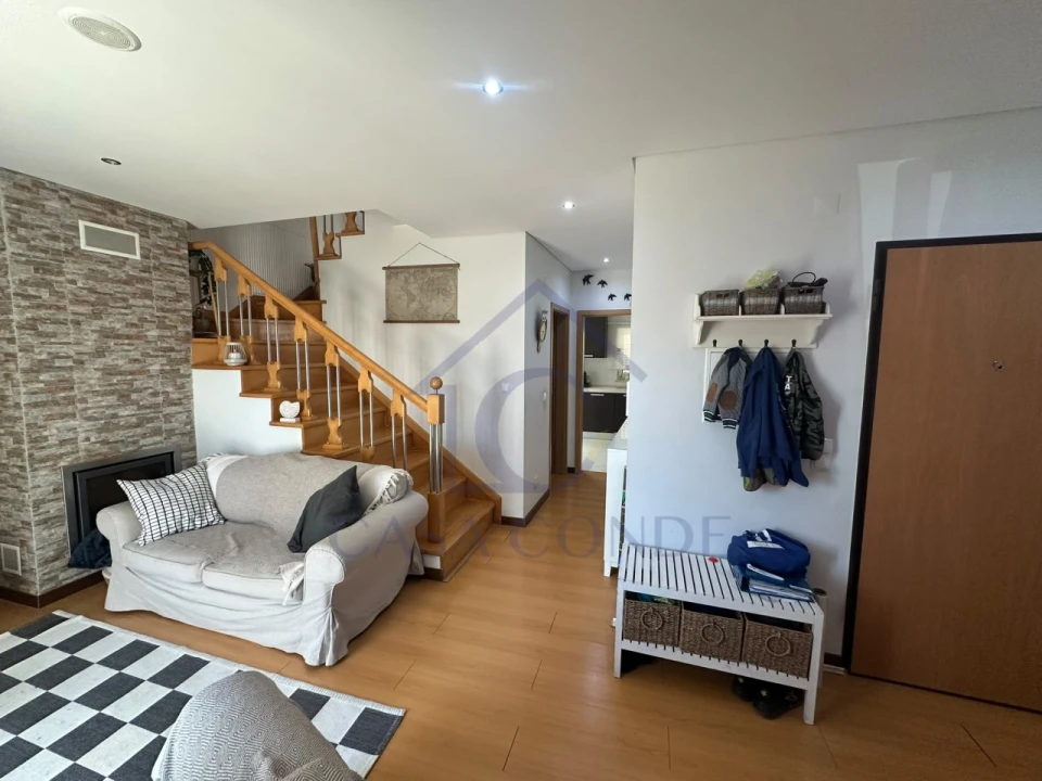 Apartamento T2 para Venda em Quinta do Conde Foto 2