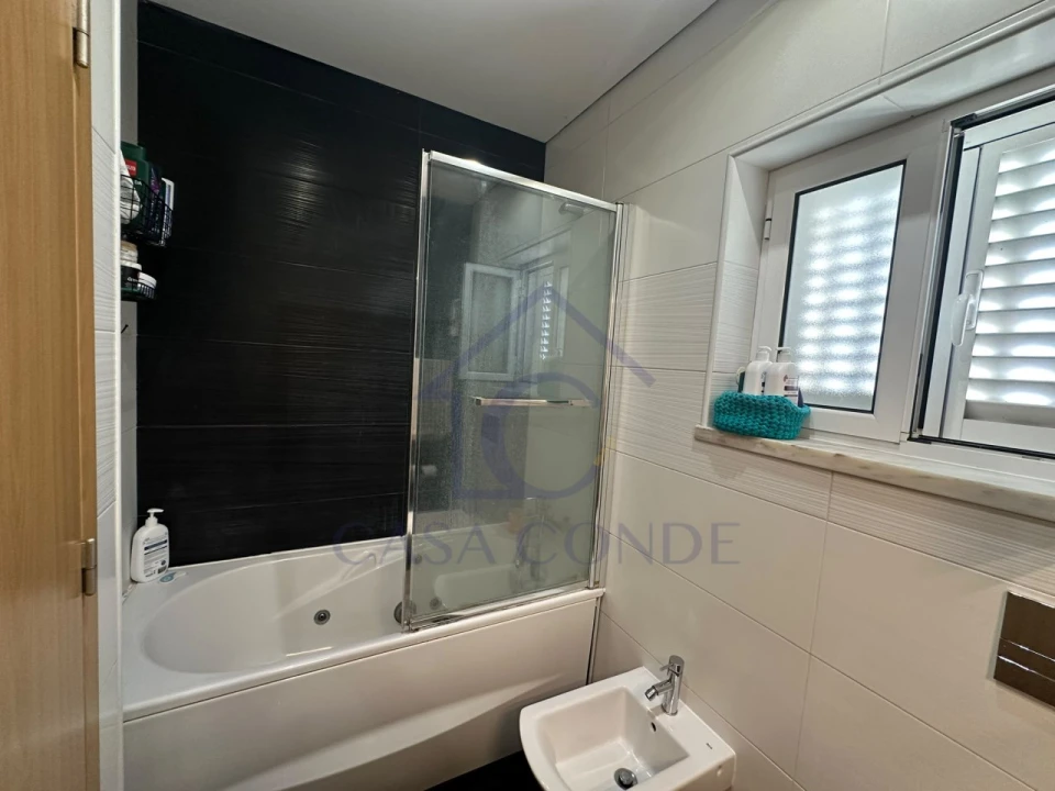 Apartamento T2 para Venda em Quinta do Conde Foto 12