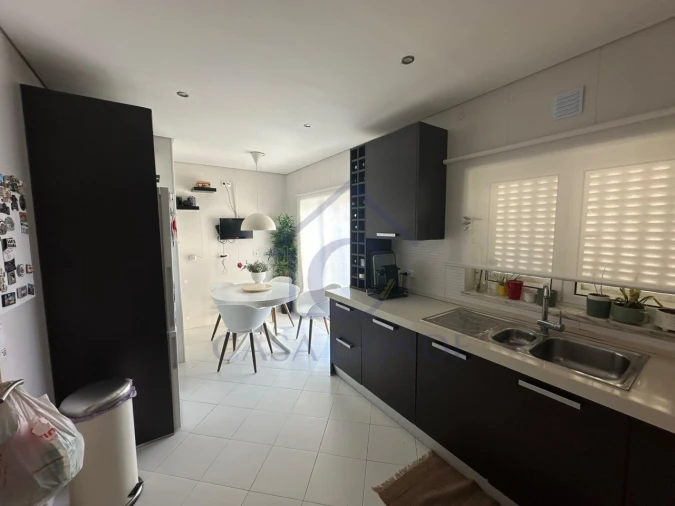 Apartamento T2 para Venda em Quinta do Conde Foto 4