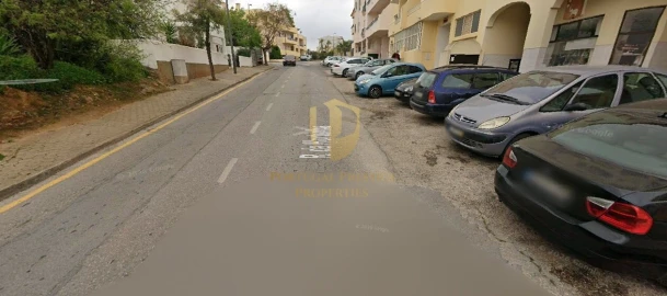 Armazém para Venda em Ferragudo