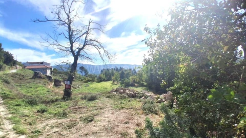 Terreno para Venda em Sande e São Lourenço