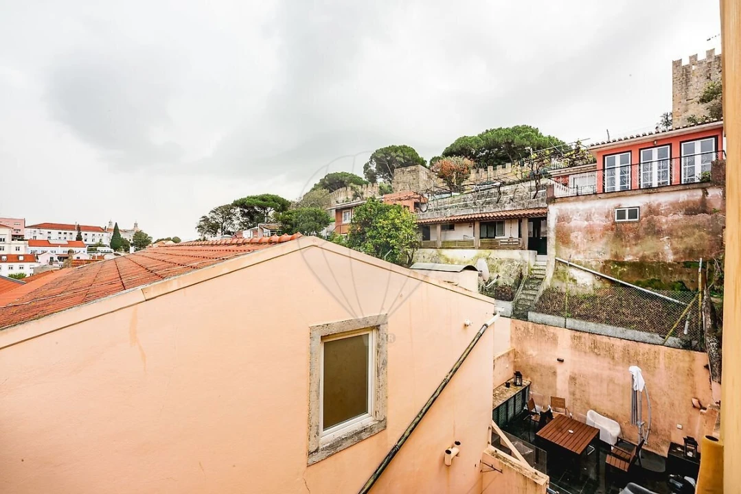 Apartamento T2 para Venda em Santa Maria Maior Foto 24