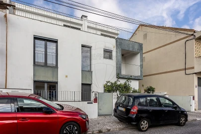 Moradia T4 para Venda em Santa Iria de Azoia, São João da Talha e Bobadela