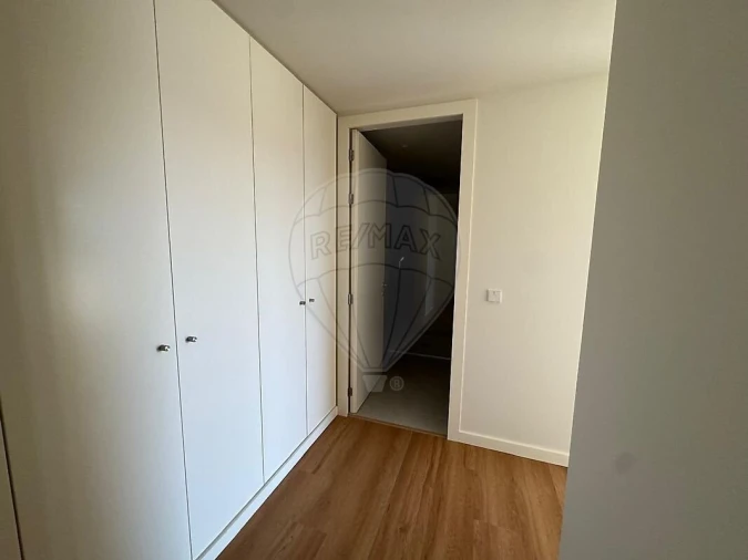 Apartamento T3 para Venda em Lumiar Foto 9