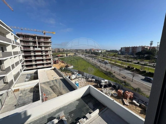 Apartamento T3 para Venda em Lumiar Foto 16