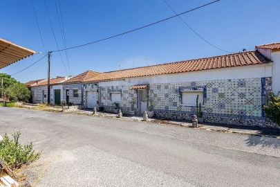 Moradia T3 para Venda em Almoster