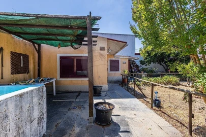 Moradia T3 para Venda em Almoster
