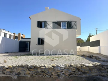 Moradia T4 para Venda em Alcabideche