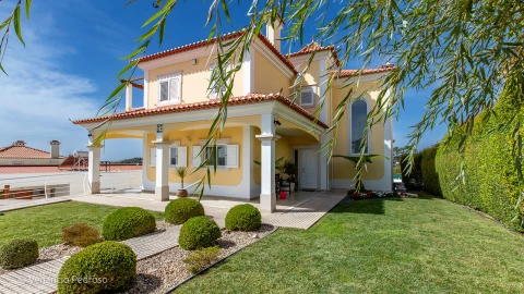 Moradia T5 para Venda em Ericeira