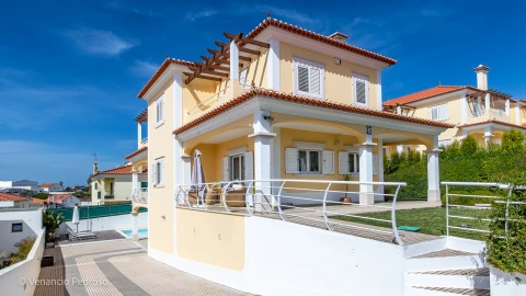 Moradia T5 para Venda em Ericeira