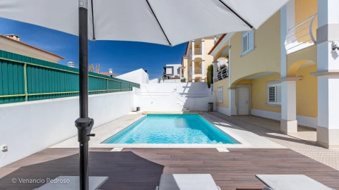 Moradia T5 para Venda em Ericeira