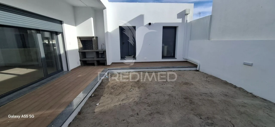 Moradia T3 para Venda em Fernao Ferro Foto 30