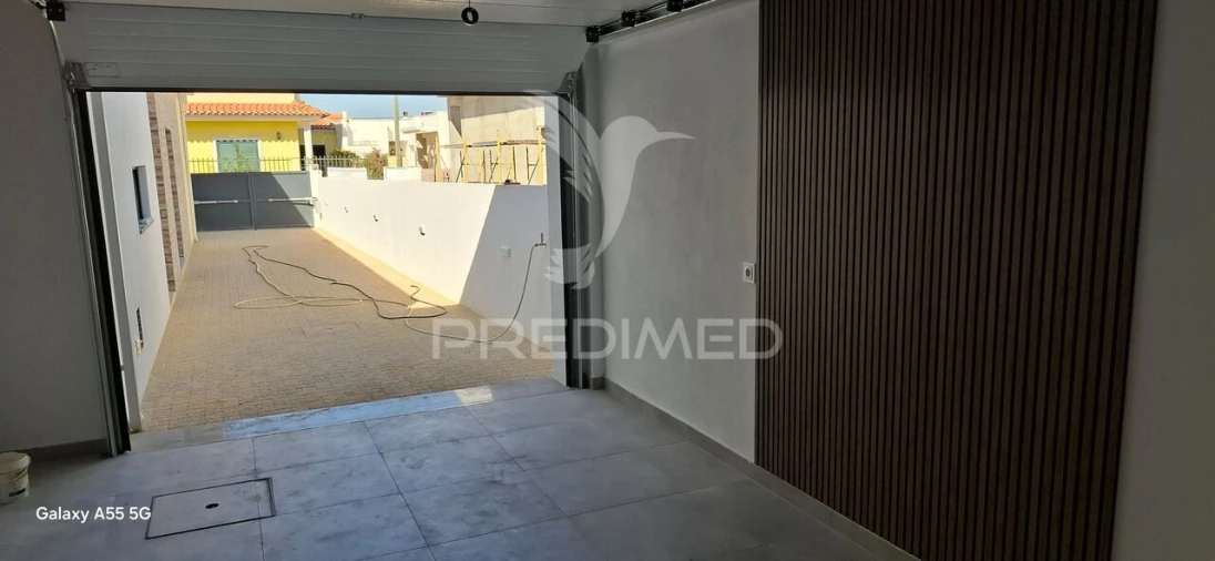 Moradia T3 para Venda em Fernao Ferro Foto 27
