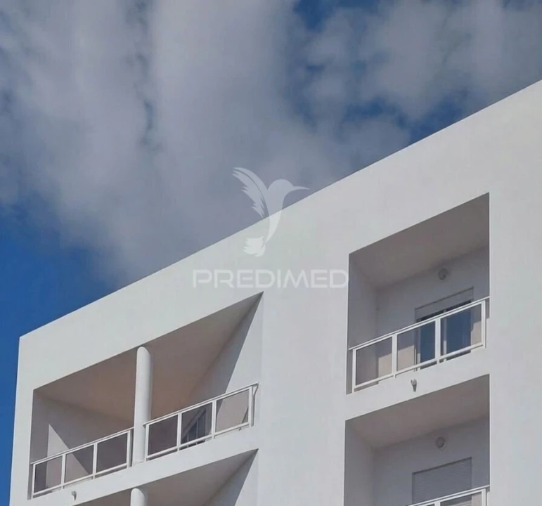 Apartamento T2 para Venda em Quarteira Foto 1