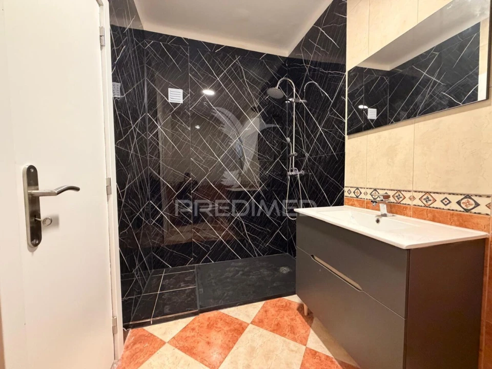 Apartamento T4 para Venda em Setubal (São Sebastião) Foto 25