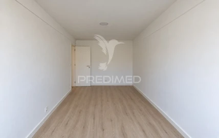 Apartamento T3 para Venda em Cacém e São Marcos