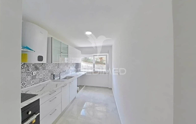 Apartamento T3 para Venda em Cacém e São Marcos Foto 2