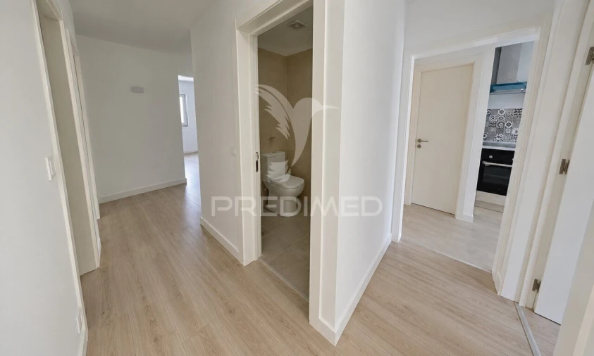 Apartamento T3 para Venda em Cacém e São Marcos Foto 4