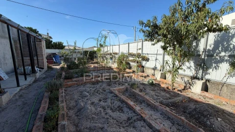 Moradia T3 para Venda em Marinha Grande