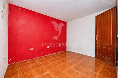 Moradia T3 para Venda em Foz do Sousa e Covelo