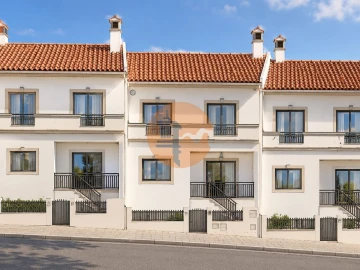 Moradia T4 para Venda em Quelfes