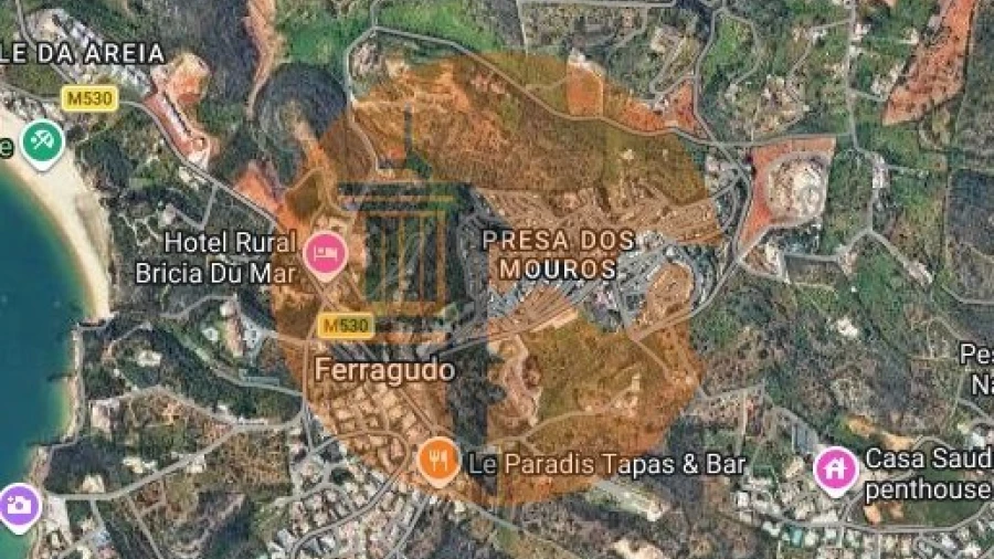 Terreno para Venda em Ferragudo