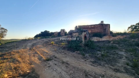Quinta T0 para Venda em Bordeira