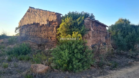 Quinta T0 para Venda em Bordeira