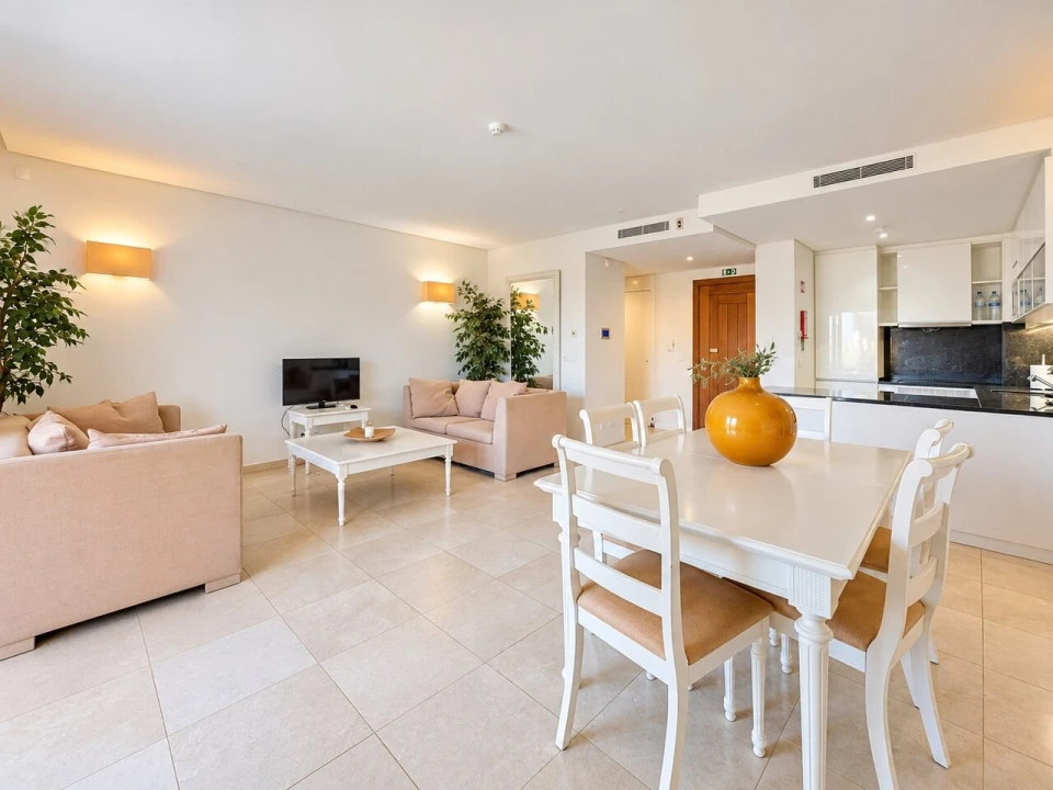 Apartamento T2 para Venda em Lagoa e Carvoeiro Foto 4
