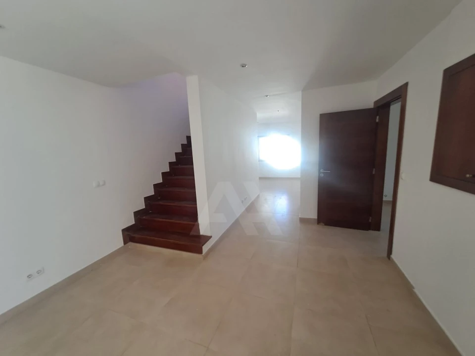 Moradia T4 para Venda em Alcabideche Foto 13