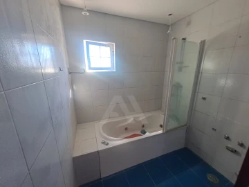 Moradia T4 para Venda em Alcabideche
