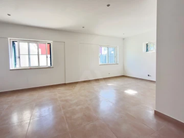 Moradia T4 para Venda em Alcabideche
