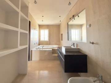 Moradia T4 para Venda em Alcabideche