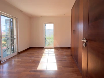 Moradia T4 para Venda em Alcabideche
