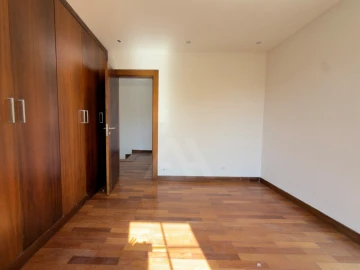 Moradia T4 para Venda em Alcabideche