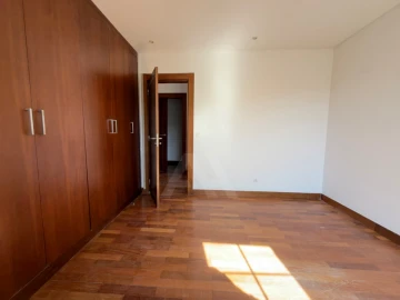 Moradia T4 para Venda em Alcabideche