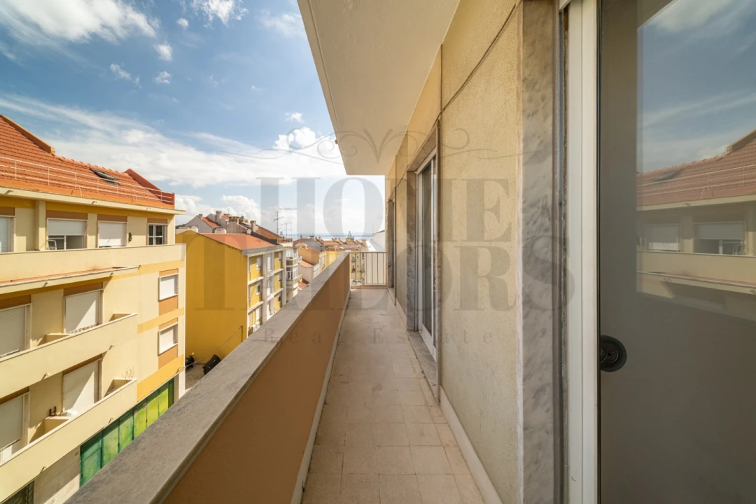 Apartamento T4 para Venda em Beato Foto 20