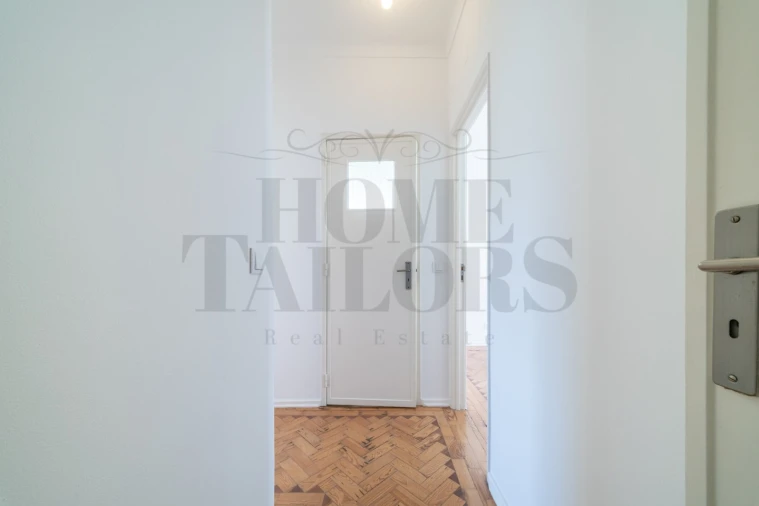 Apartamento T4 para Venda em Beato Foto 13