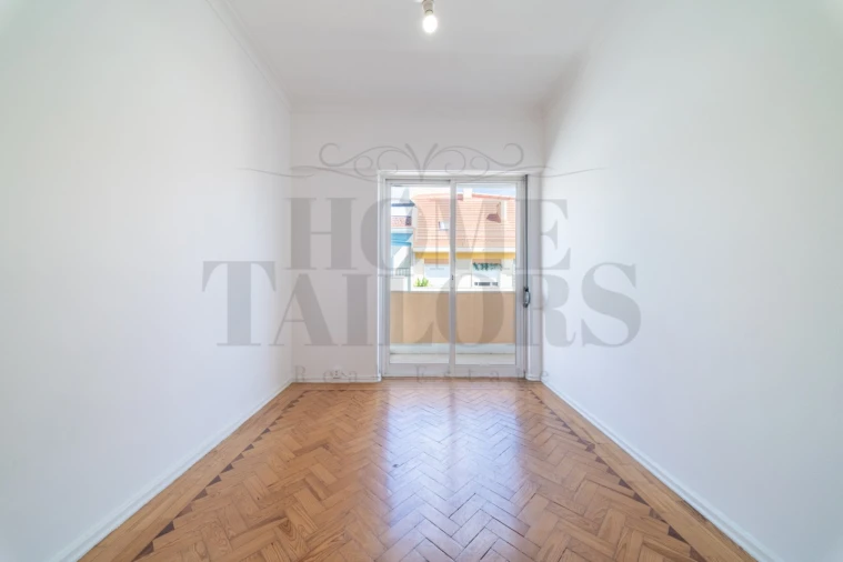 Apartamento T4 para Venda em Beato Foto 14