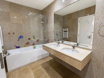 Apartamento T3 para Venda em Cidade da Maia