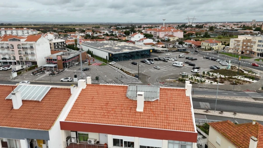 Moradia T2 para Venda em Samora Correia Foto 6