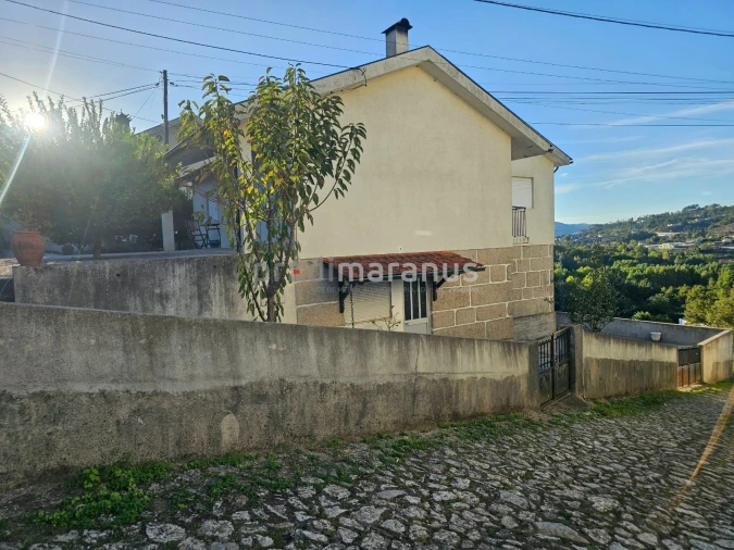 Moradia T6 para Venda em Gondar Foto 3
