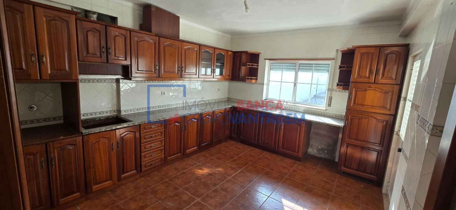 Moradia T3 para Venda em Moita Foto 10