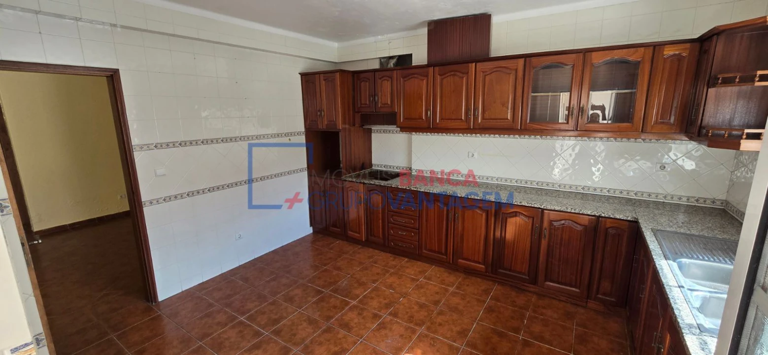 Moradia T3 para Venda em Moita Foto 13