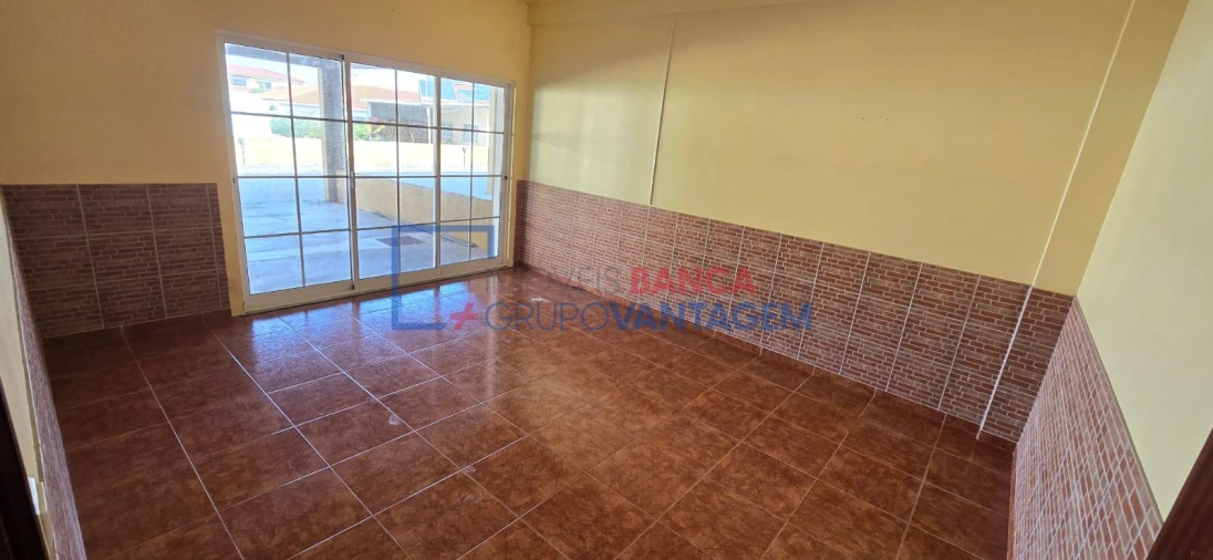 Moradia T3 para Venda em Moita Foto 4