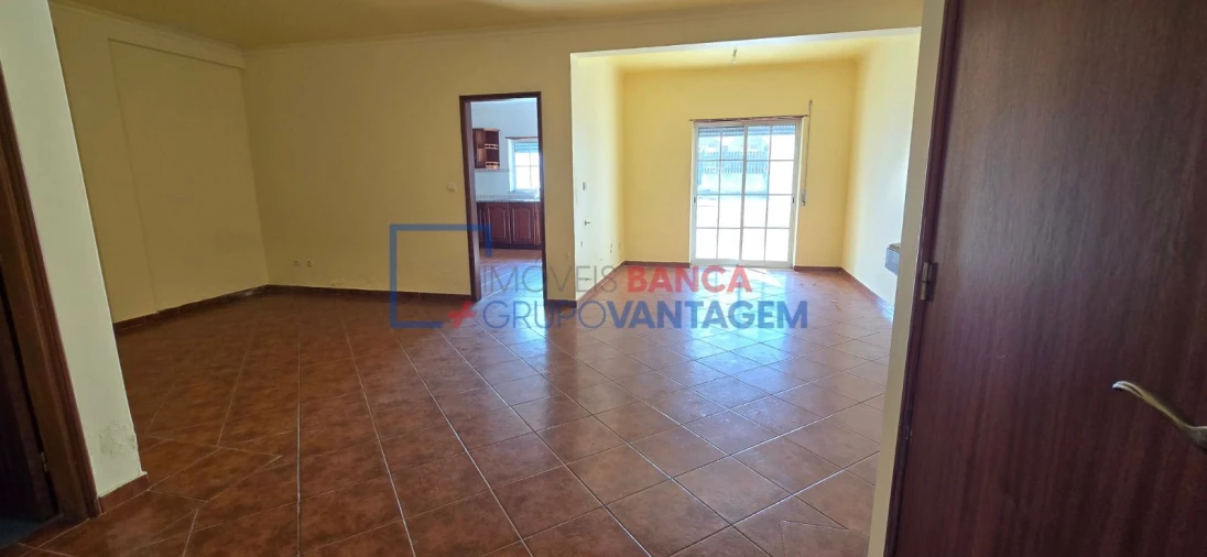 Moradia T3 para Venda em Moita Foto 6