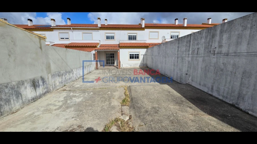 Moradia T3 para Venda em Moita